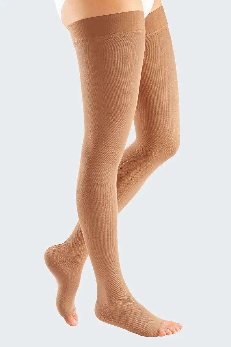 elastic-compression-stockings-for-women-mediven-mondi-m-17065